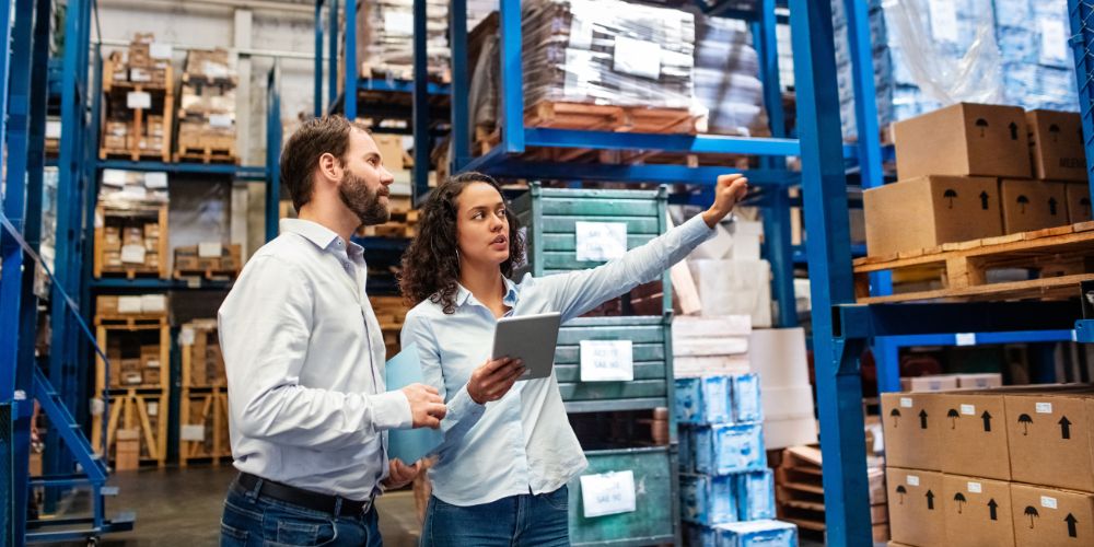 QubeApps Choosing The Best Warehouse Management System: A Buyer's Guide