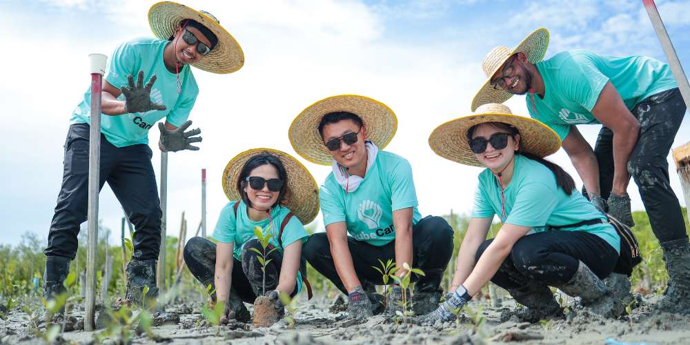QubeApps planting mangrove in Sekinchan