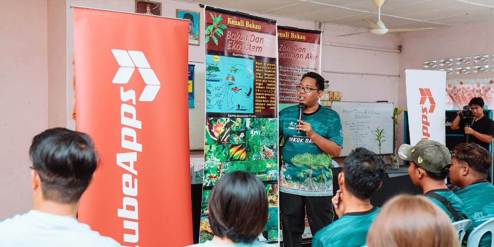 Collaboration of QubeApps and JARING for mangrove planting initiative