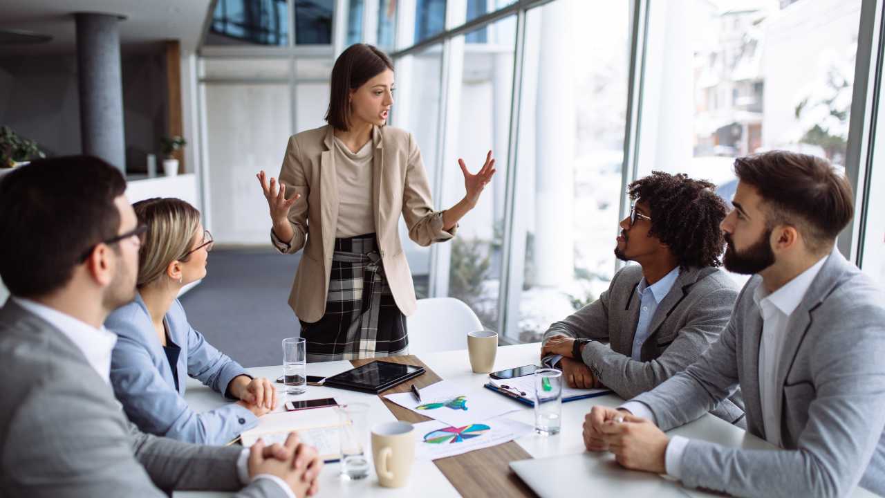 QAS From Collaboration Areas to Presentation Boards
